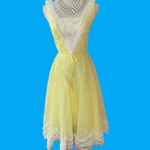 Vintage 1960s Yellow Coquette Prom Dress